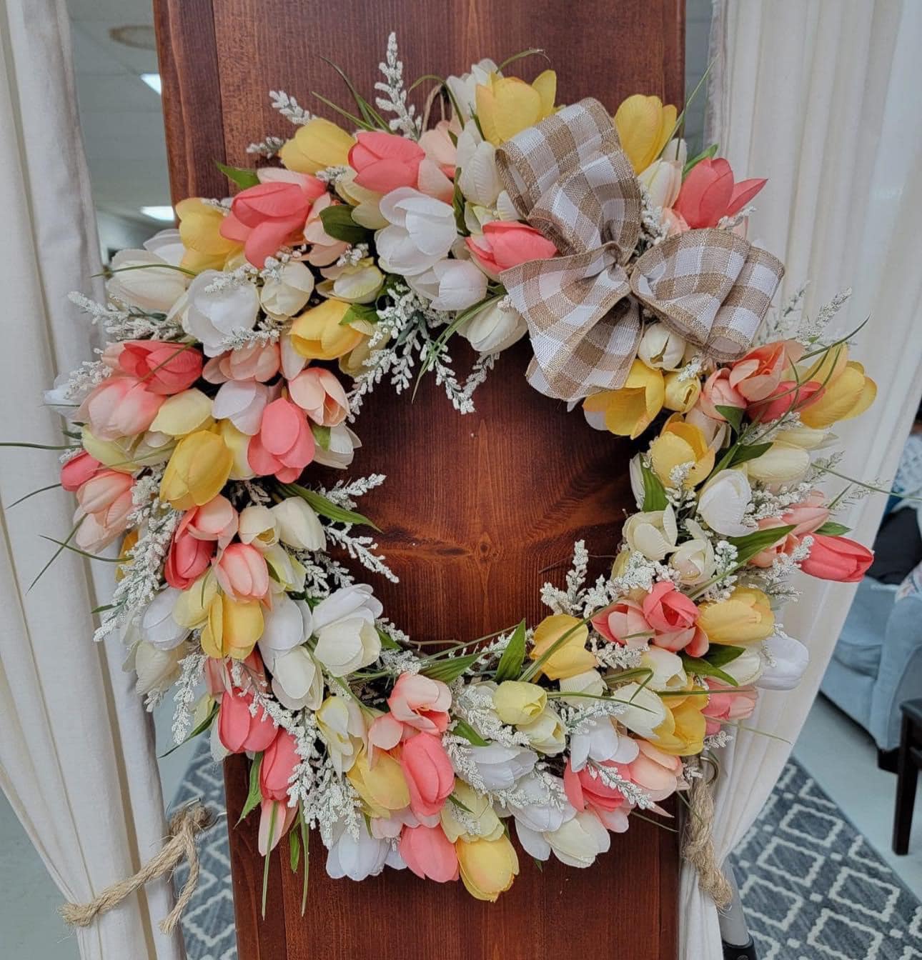 4/26/2025 - Silk Tulip Wreath Workshop - 12pm - Farmer’s Tavern