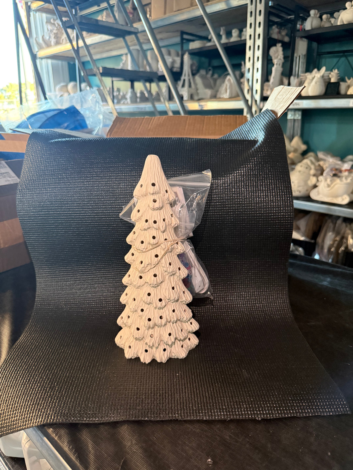 Paint a Ceramic - Christmas Ceramics