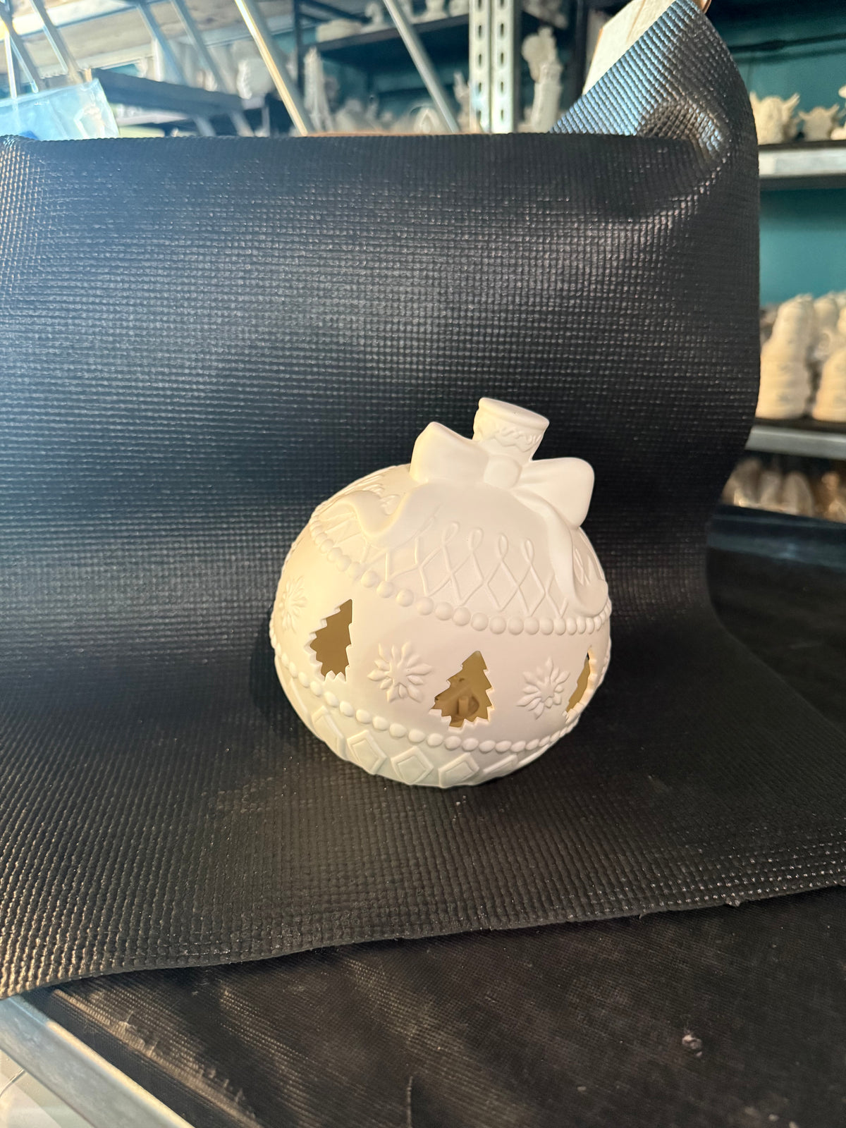 Paint a Ceramic - Christmas Ceramics